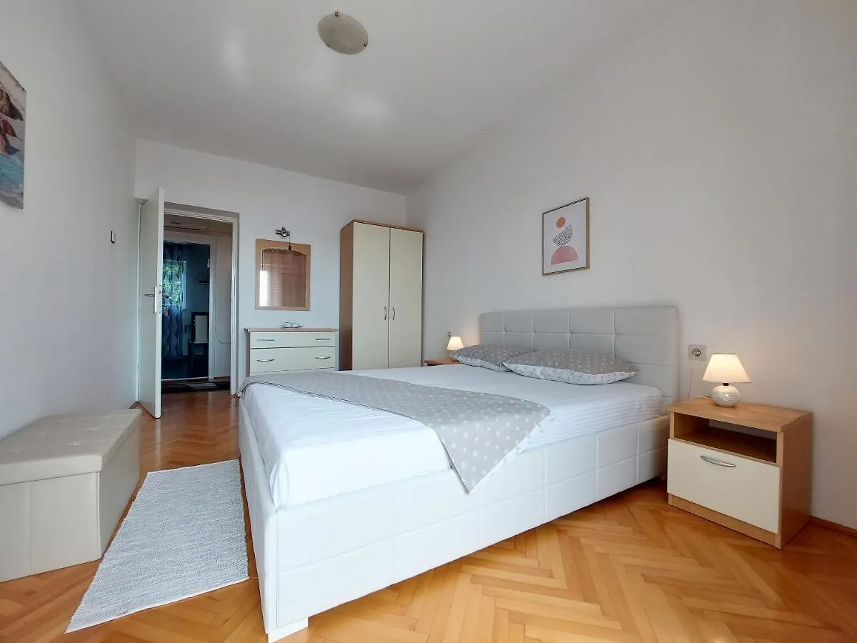 Apartments Daniela Crikvenica 0*,  Croatia